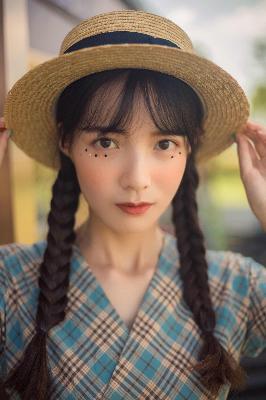 巜被部长玩弄的人妻》